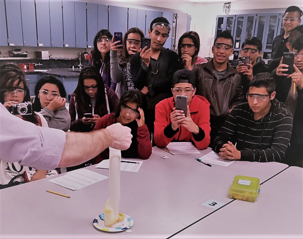 EUHSD English Learners experiment with gas combustion
